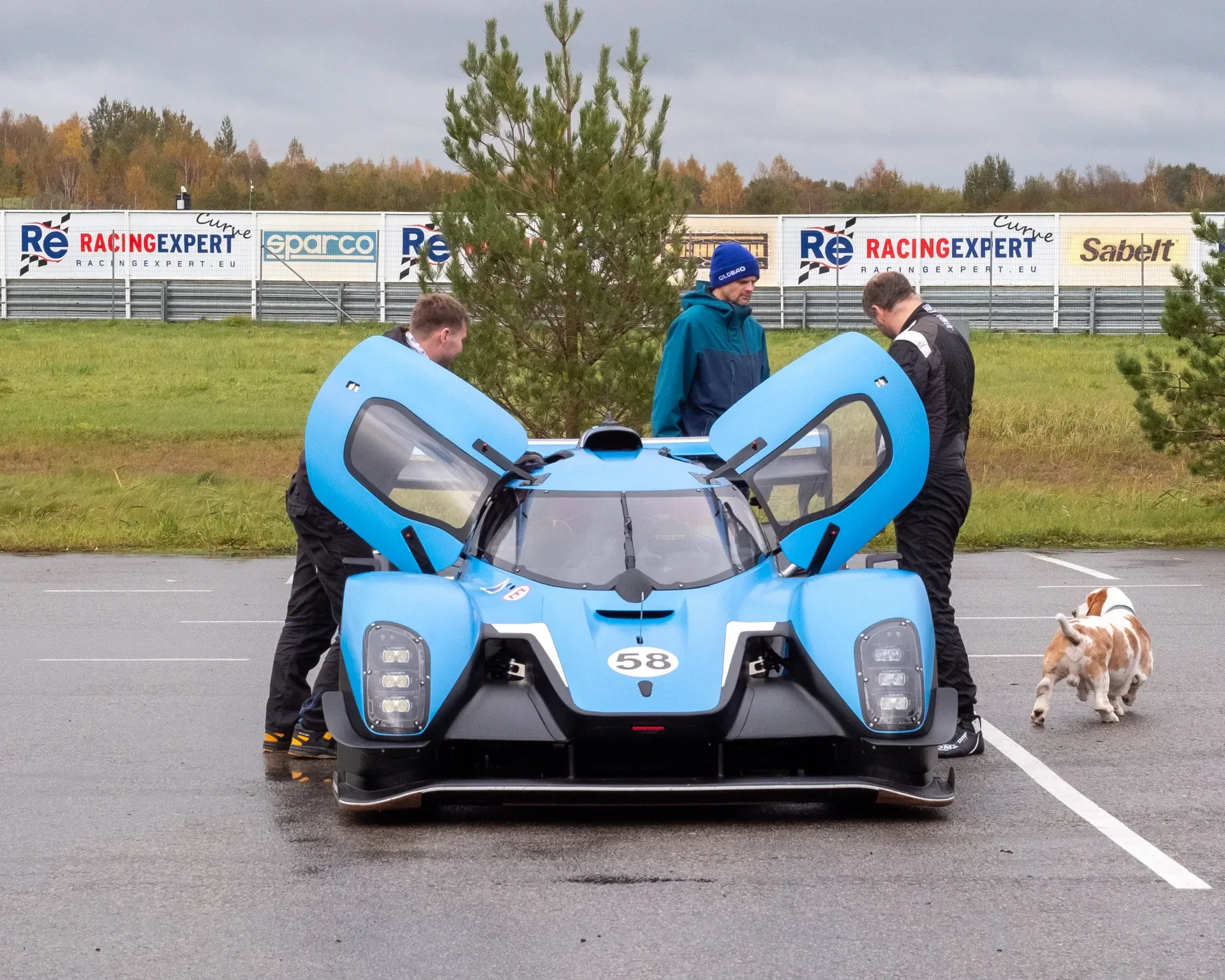 Kalana on track in wet conditions, front three-quarter